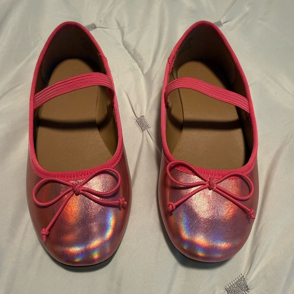 Girls' Pink Holographic Ballet Flats with Elastic Strap - Picture 2 of 7